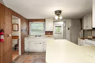 69408 Elkhart Rd, Edwardsburg, MI 49112 - Photo 5