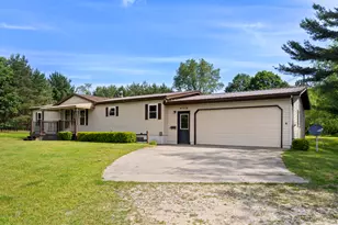 4247 S Scenic Hwy, Frankfort, MI 49635 - Photo 41