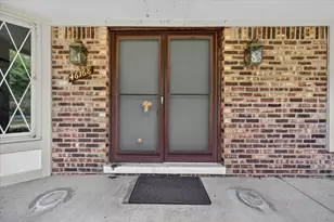 46168 Quail Ridge Ct, Plymouth, MI 48170 - Photo 5