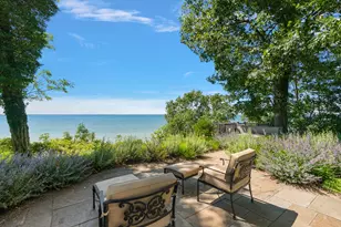 228 74th St, South Haven, MI 49090 - Photo 9