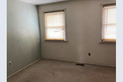 1685 Sheffield Drive, Ypsilanti, MI 48198 - Photo 11
