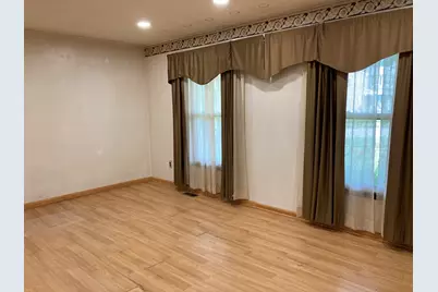 1685 Sheffield Drive, Ypsilanti, MI 48198 - Photo 3