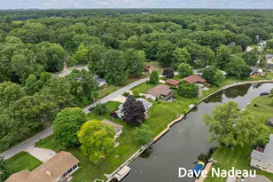 17832 Channel View Dr, Spring Lake, MI 49456 - Photo 11