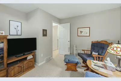 2203 Shetland Drive NE, Grand Rapids, MI 49505 - Photo 31