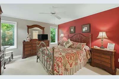 2203 Shetland Drive NE, Grand Rapids, MI 49505 - Photo 25
