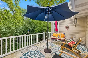 2203 Shetland Dr NE, Grand Rapids, MI 49505 - Photo 45