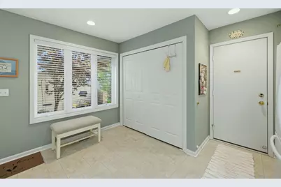 2203 Shetland Drive NE, Grand Rapids, MI 49505 - Photo 17