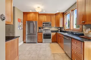636 Ruddiman Dr, Muskegon, MI 49445 - Photo 41