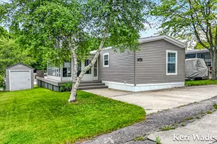 6100 N Beaune Rd, Ludington, MI 49431 - Photo 1