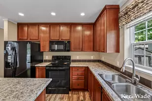 6100 N Beaune Rd, Ludington, MI 49431 - Photo 9