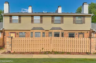 43449 Arbor Way Dr W, Canton, MI 48188 - Photo 1