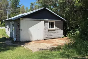 9748 N Us-31, Free Soil, MI 49411 - Photo 25