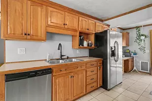 3335 Raffie St, Muskegon, MI 49444 - Photo 5