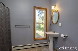 207 S Barry St, Greenville, MI 48838 - Photo 7