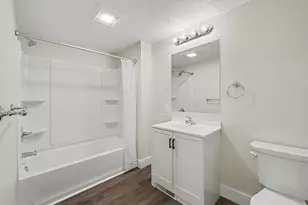 651 Mc Reynolds Ave NW, Grand Rapids, MI 49504 - Photo 11