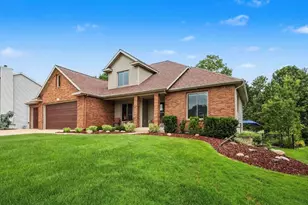 3035 View Point Street SW, Jenison, MI 49428 - Photo 1