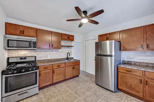 1688 Hoyt St, Muskegon, MI 49442 - Photo 11