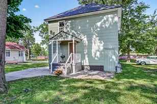 1688 Hoyt St, Muskegon, MI 49442 - Photo 25