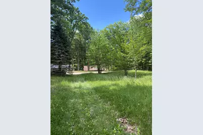 5339 Jerry Street, Gladwin, MI 48624 - Photo 3