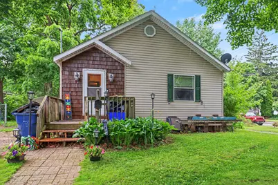 224 S Division Avenue, Fremont, MI 49412 - Photo 17
