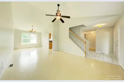 3127 Dunwoodie Road #38, Ann Arbor, MI 48105 - Photo 5