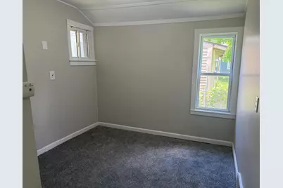 385 Central Avenue, Pontiac, MI 48341 - Photo 13