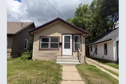 385 Central Avenue, Pontiac, MI 48341 - Photo 1