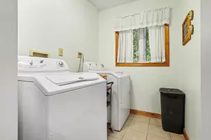 21641 Pine Lake Rd, Battle Creek, MI 49014 - Photo 21