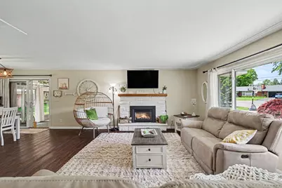 15 Enlow Court, Battle Creek, MI 49015 - Photo 3