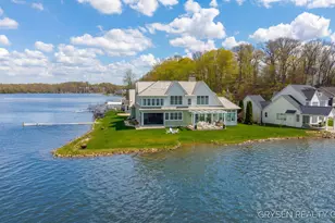 511 N Lake Dr, Caledonia, MI 49316 - Photo 3