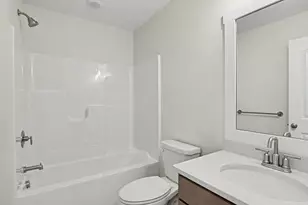 6599 Bellflower Dr SW, Zeeland, MI 49464 - Photo 17