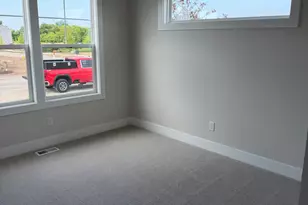 6599 Bellflower Dr SW, Zeeland, MI 49464 - Photo 9