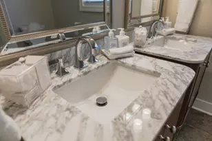 210 Market Pl, Benton Harbor, MI 49022 - Photo 29