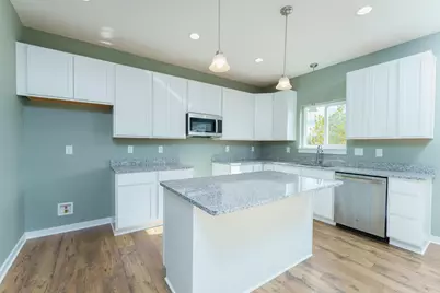 15277 Sherwood Lane, Lansing, MI 48906 - Photo 9