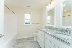 15277 Sherwood Ln, Lansing, MI 48906 - Photo 19