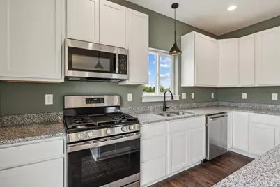 15312 Sherwood Lane, Lansing, MI 48906 - Photo 13
