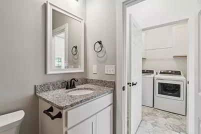 15312 Sherwood Lane, Lansing, MI 48906 - Photo 15