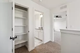 15312 Sherwood Ln, Lansing, MI 48906 - Photo 19