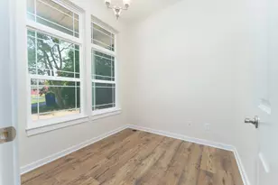 15317 Sherwood Ln, Lansing, MI 48906 - Photo 5