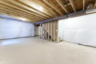 15317 Sherwood Ln, Lansing, MI 48906 - Photo 25