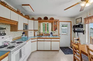 3452 W Lake Dr, Sears, MI 49679 - Photo 7