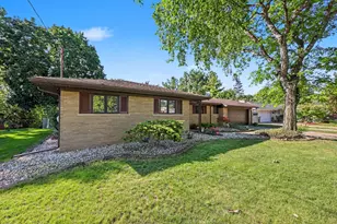 173 Mohawk St, Jackson, MI 49203 - Photo 3