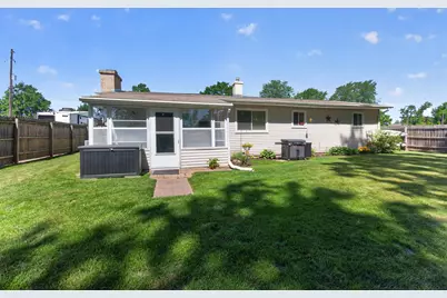 569 Round Lake Drive, Michigan Center, MI 49254 - Photo 39