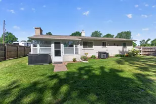 569 Round Lake Dr, Michigan Center, MI 49254 - Photo 39