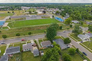 1127 Division St, Adrian, MI 49221 - Photo 27