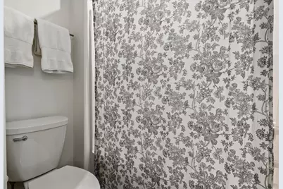 631 Fairview Avenue NE #1, Grand Rapids, MI 49503 - Photo 17