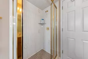 37120 Turnburry Dr, Livonia, MI 48152 - Photo 41