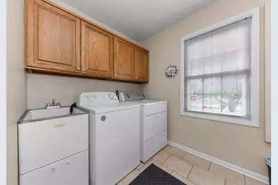 37120 Turnburry Drive, Livonia, MI 48152 - Photo 33