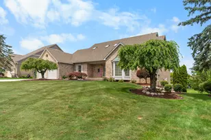 37120 Turnburry Dr, Livonia, MI 48152 - Photo 11