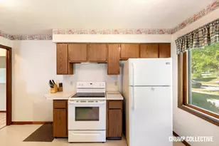 3410 Benjamin Ave NE, Grand Rapids, MI 49525 - Photo 7
